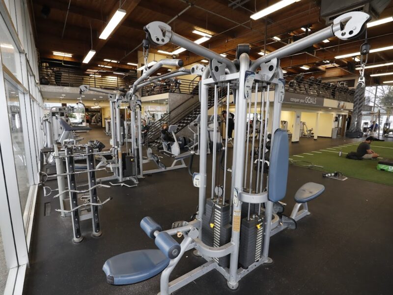 24 Hour Fitness