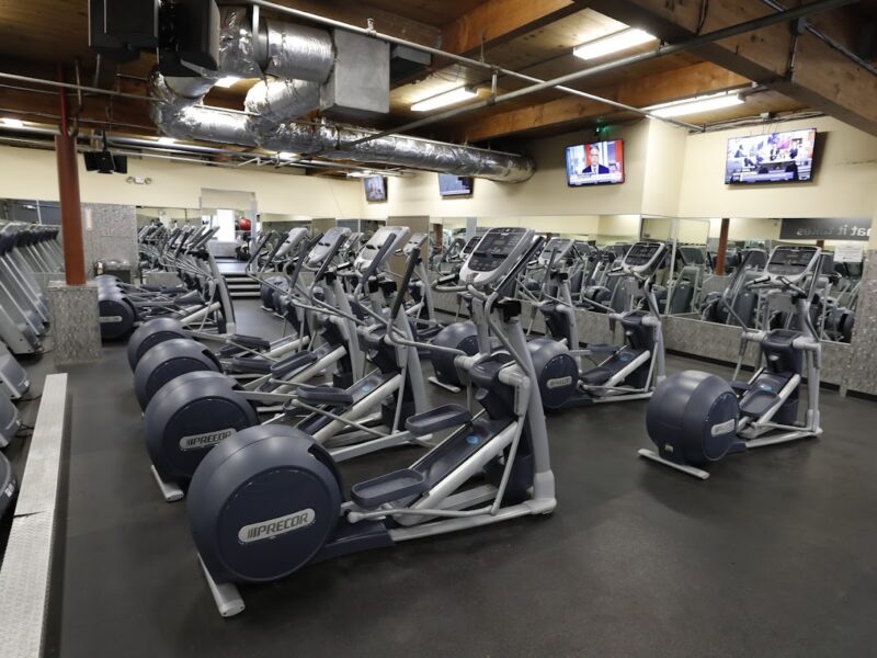 24 Hour Fitness