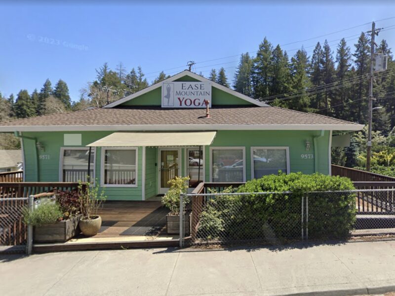 Heartwood Yoga