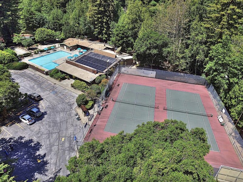 Bear Creek Community Center, a Santa Cruz County gym with sauna access